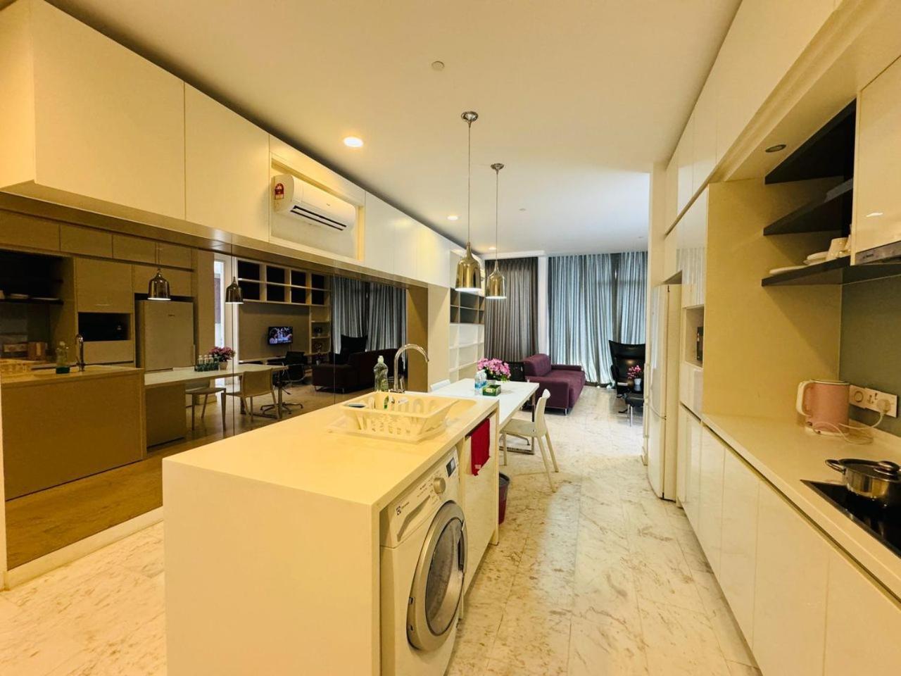 Platinum Suites By Blue Sky Куала Лумпур Екстериор снимка